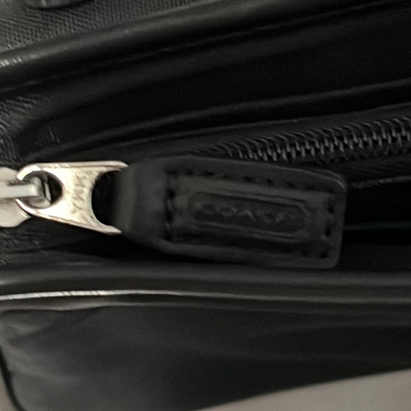 Coach Wristlet - Picture 12 of 16